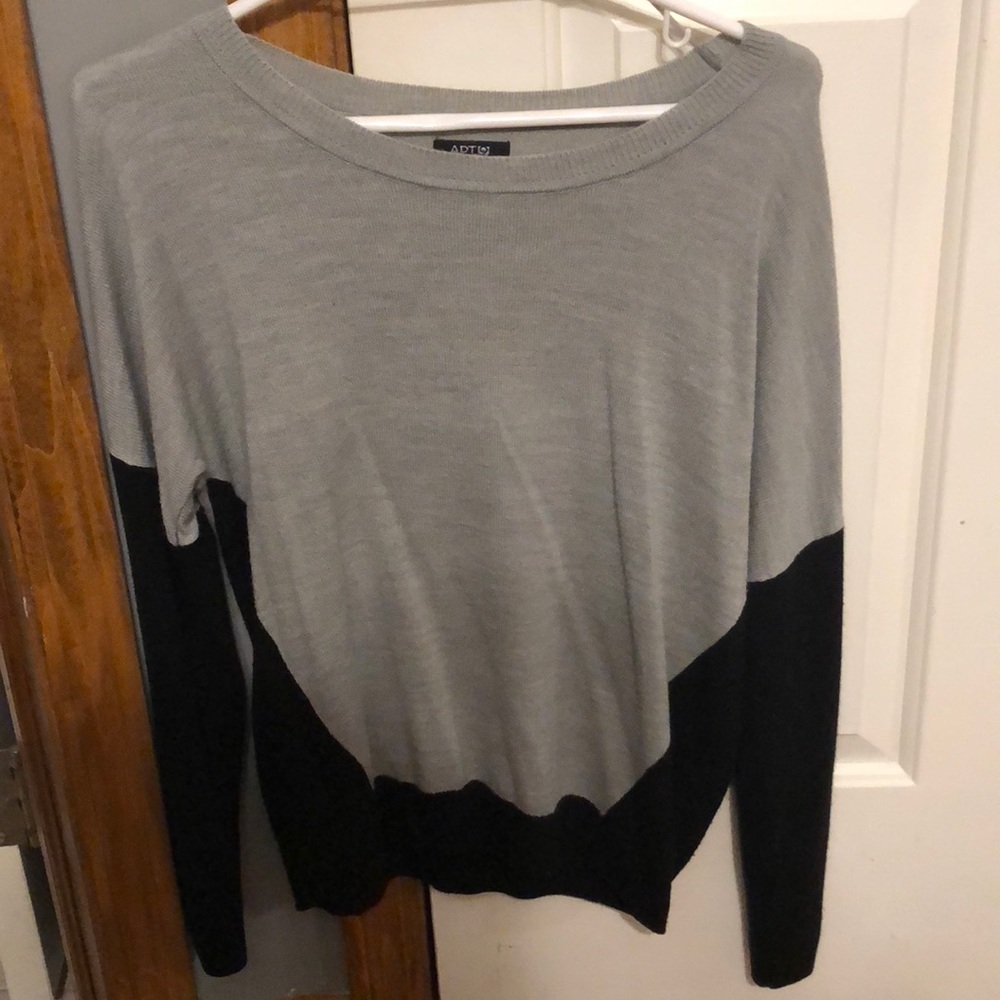 APT.9 sweater